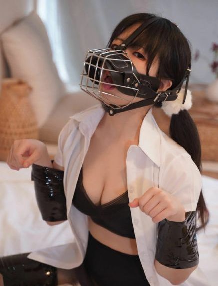 一边做饭一边躁狂我婉婷