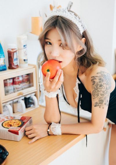 激战的后厨