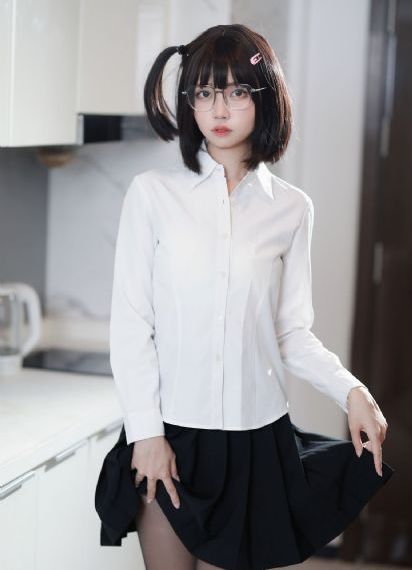 宿主她修无情道全集免费观看