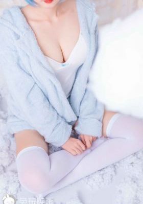 小镇姑娘电影免费观看中文高清版