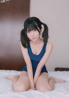 迷人50岁寡妇bd高清