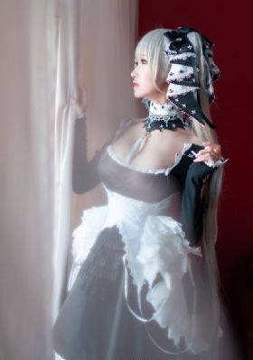 默绘女高