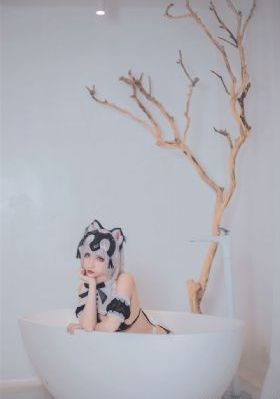 《年轻女教师3》